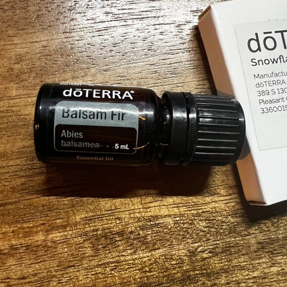 Doterra Balsam Fir Essential Oil 5ml & Snowflake Ornament- Brand New Exp 07/2028 - Picture 2 of 4